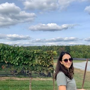 Meet your Posher, Amanda